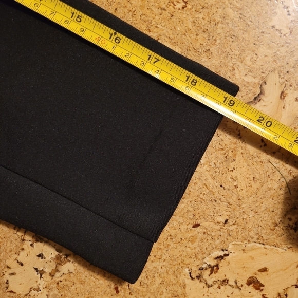 89th + Madison Black Blazer Zip  Pockets Slight Sheen and Stretch 3/4 Sleeve XL - Picture 6 of 6